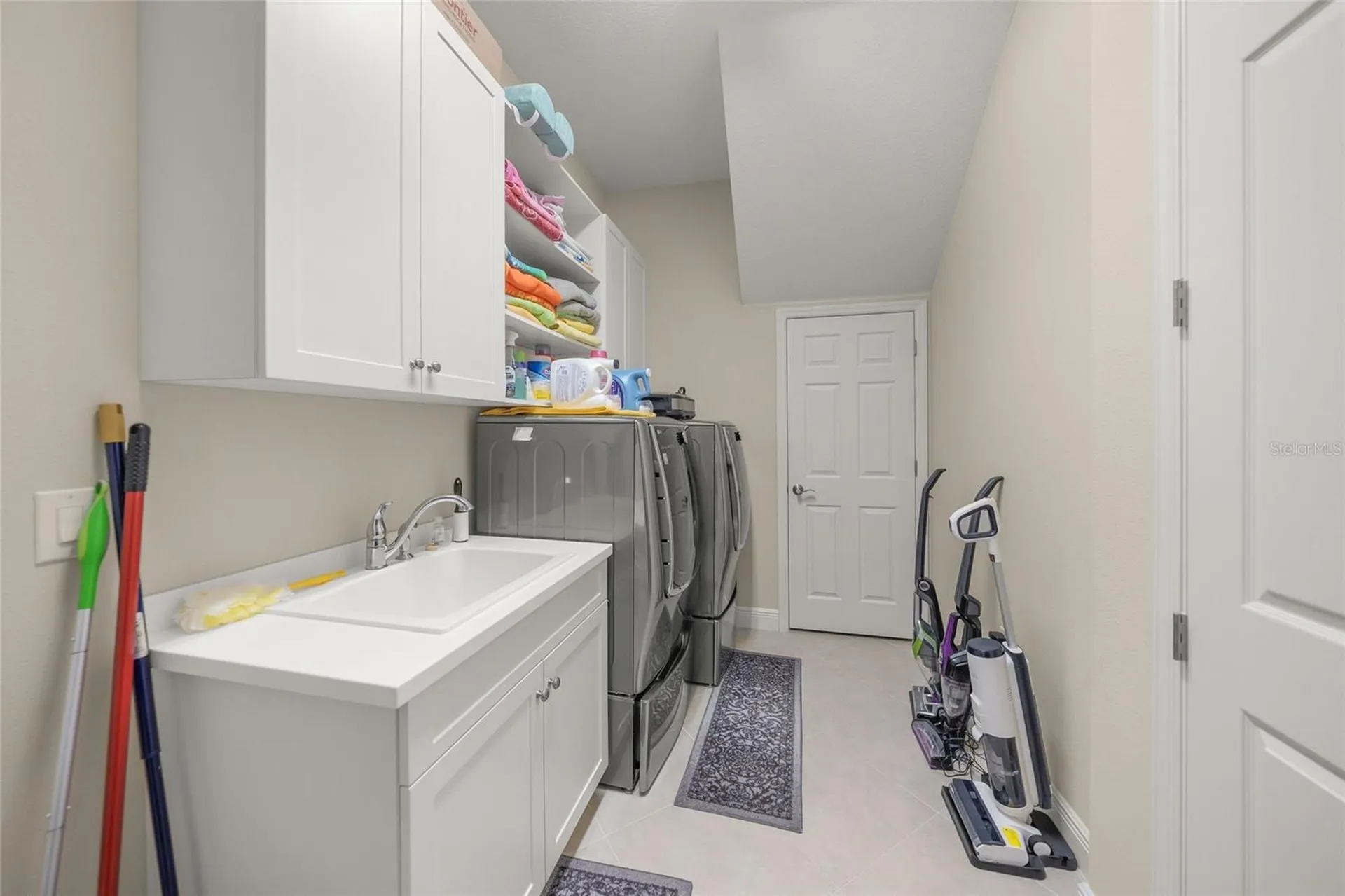 7809 Passionflower Drive Sarasota FL 34241