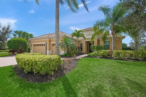 7809 Passionflower Drive Sarasota FL 34241