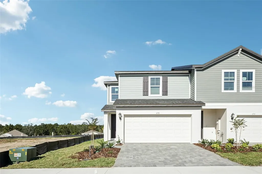 698 Muhly Way Lady Lake FL 32159
