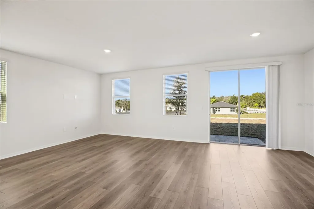 698 Muhly Way Lady Lake FL 32159