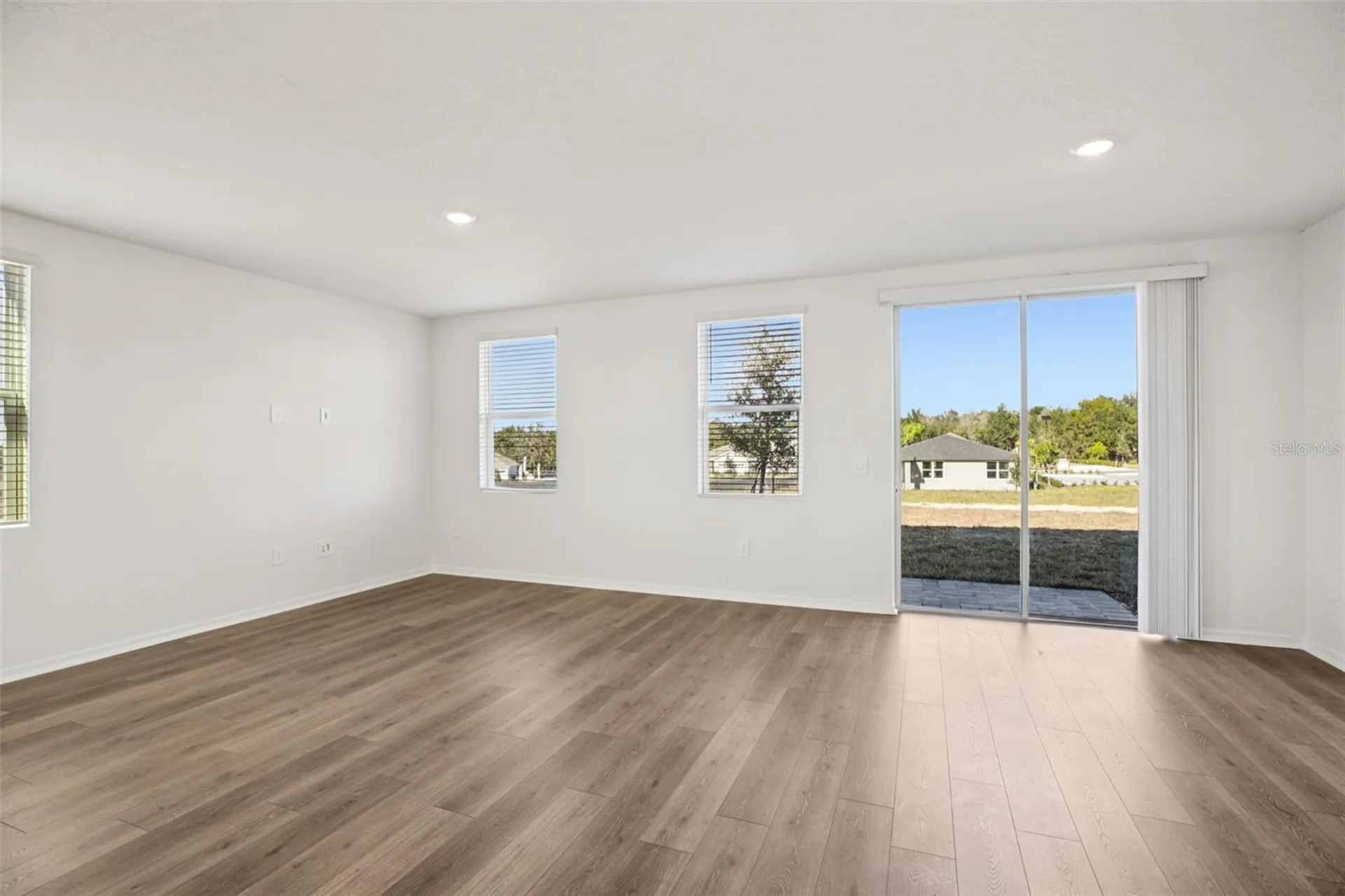 698 Muhly Way Lady Lake FL 32159