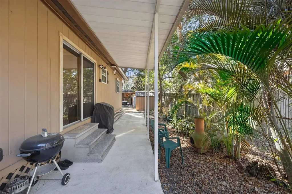 1366 Wildwood Street Apopka FL 32703