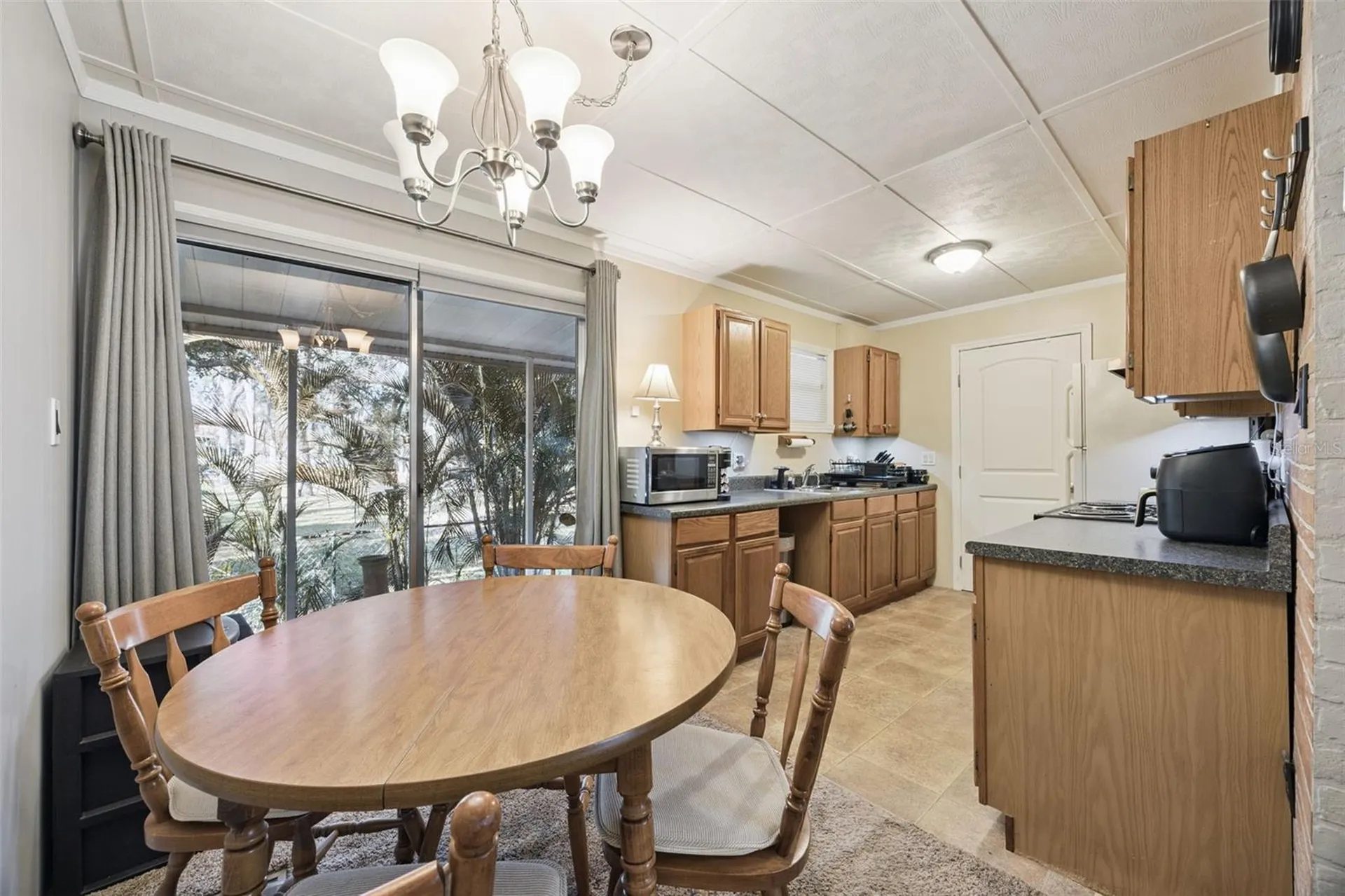 1366 Wildwood Street Apopka FL 32703