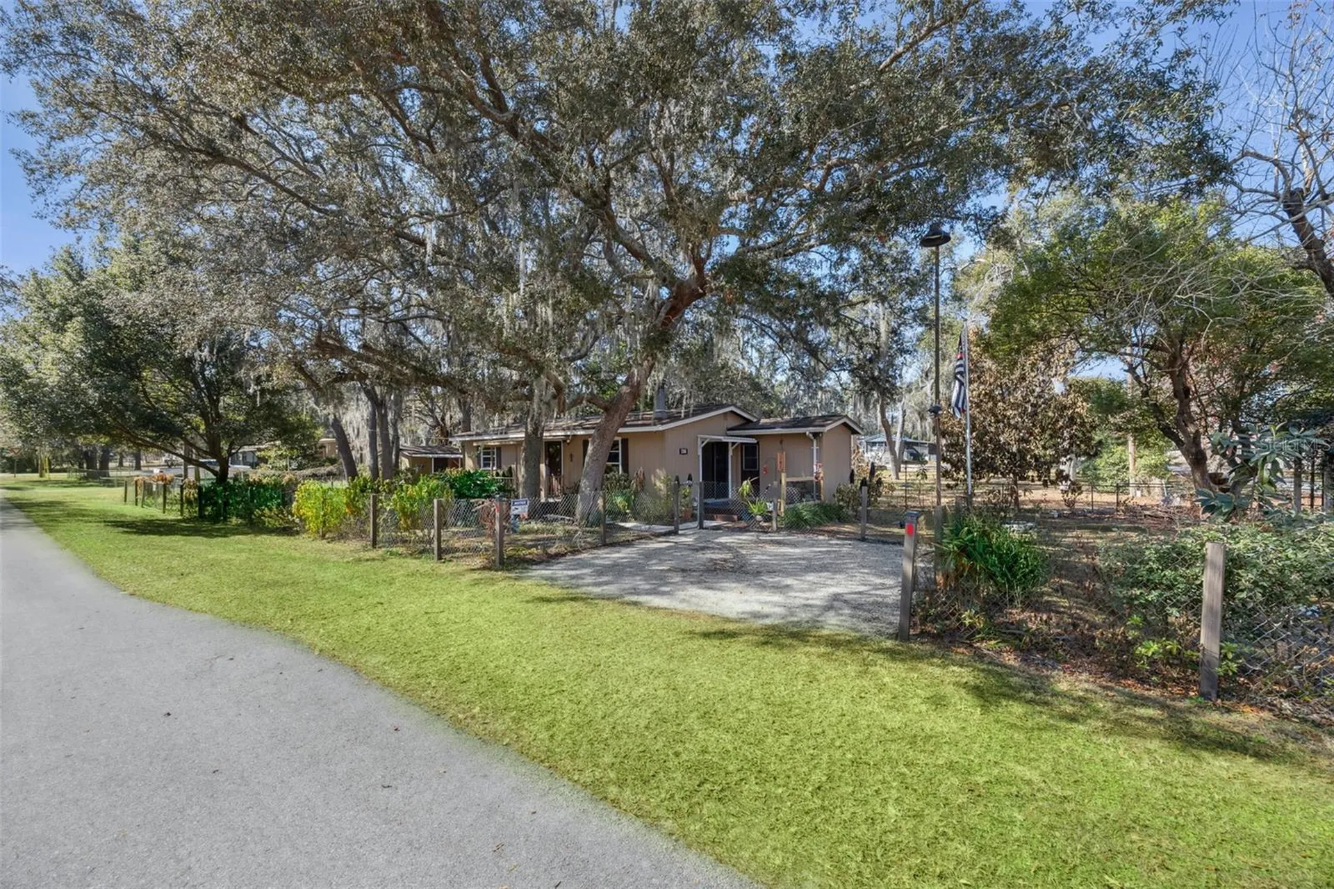1366 Wildwood Street Apopka FL 32703
