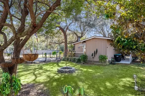 1366 Wildwood Street Apopka FL 32703