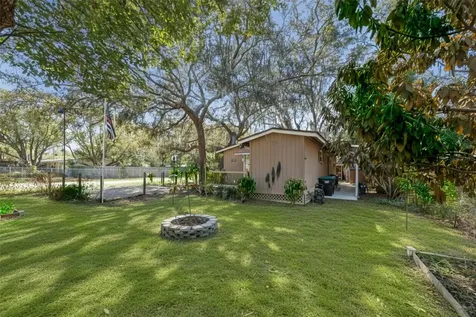 1366 Wildwood Street Apopka FL 32703