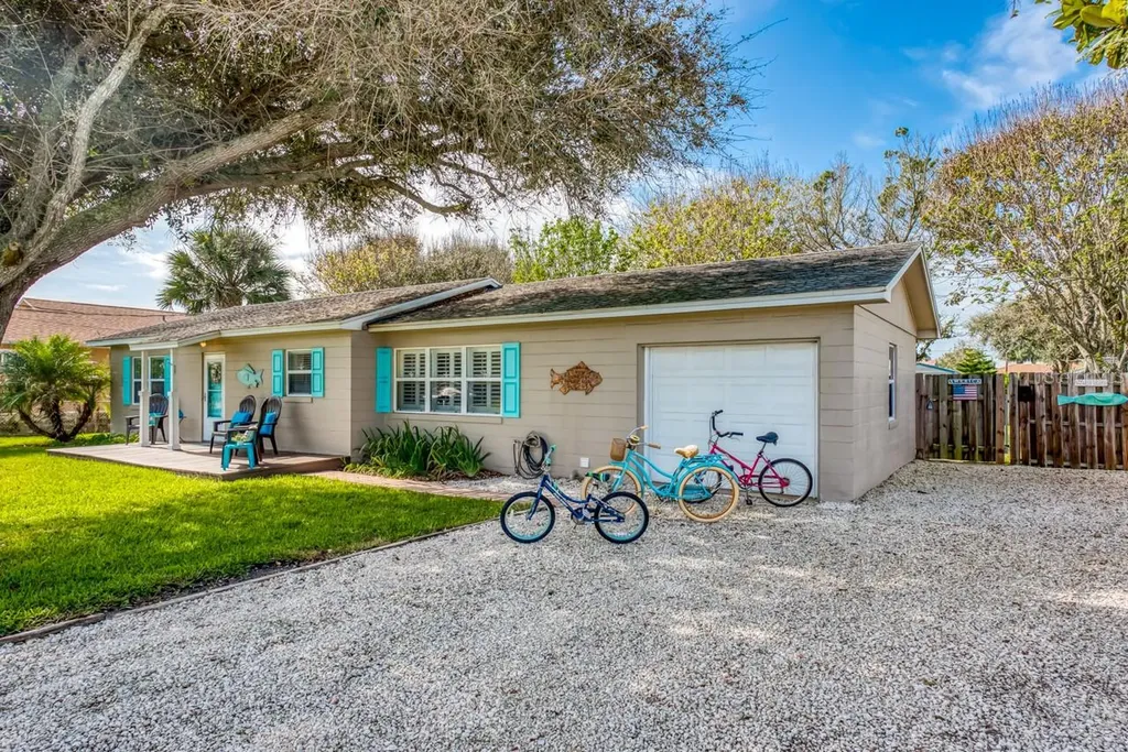 5467 1st Street St Augustine FL 32080