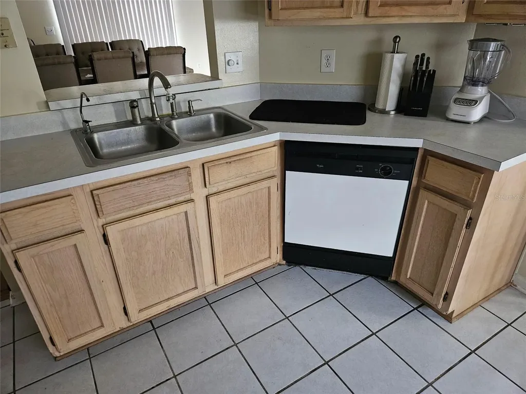 8033 Macdougall Drive E Jacksonville FL 32244