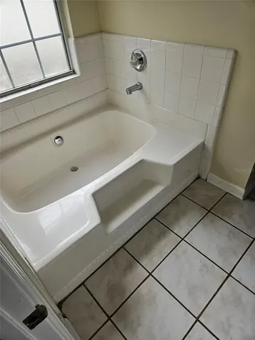 8033 Macdougall Drive E Jacksonville FL 32244