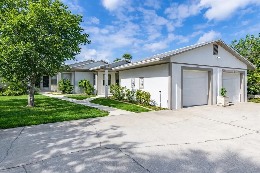 3326 S Peninsula Drive Port Orange FL 32127