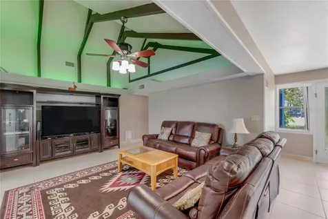 3326 S Peninsula Drive Port Orange FL 32127