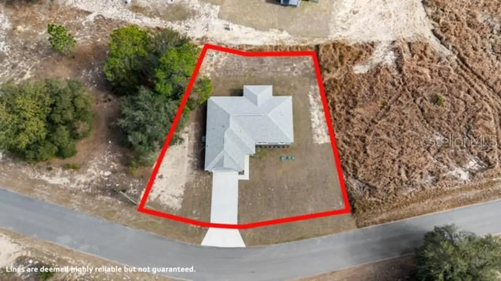 25 Locust Loop Lane Ocala FL 34472