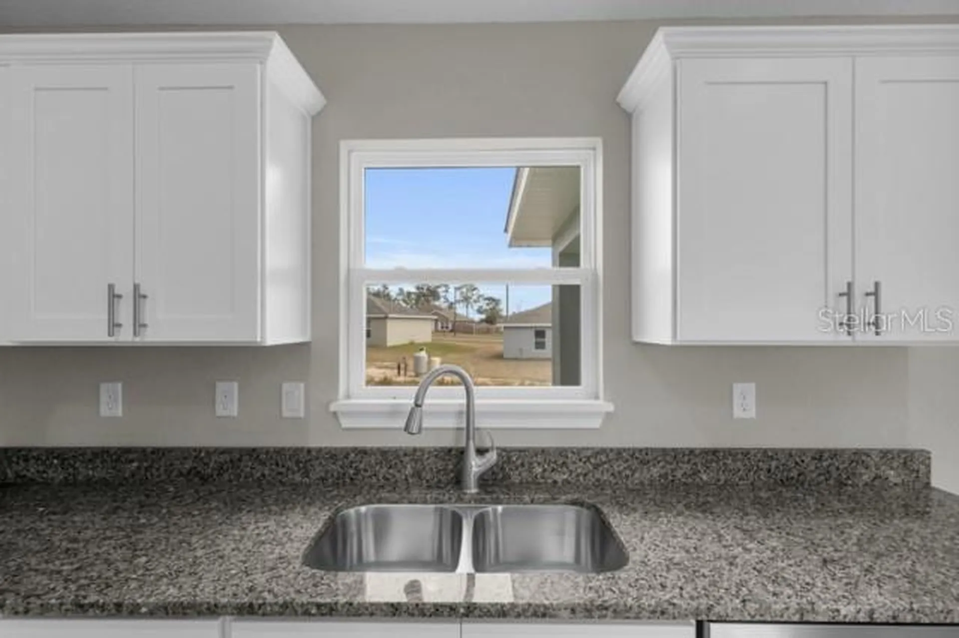 25 Locust Loop Lane Ocala FL 34472