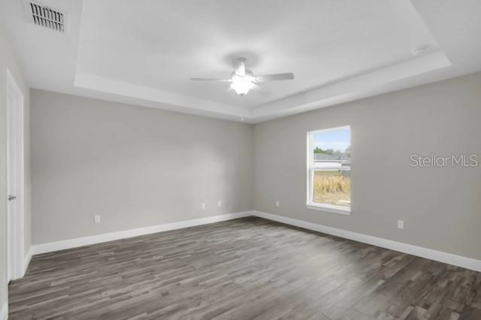 25 Locust Loop Lane Ocala FL 34472
