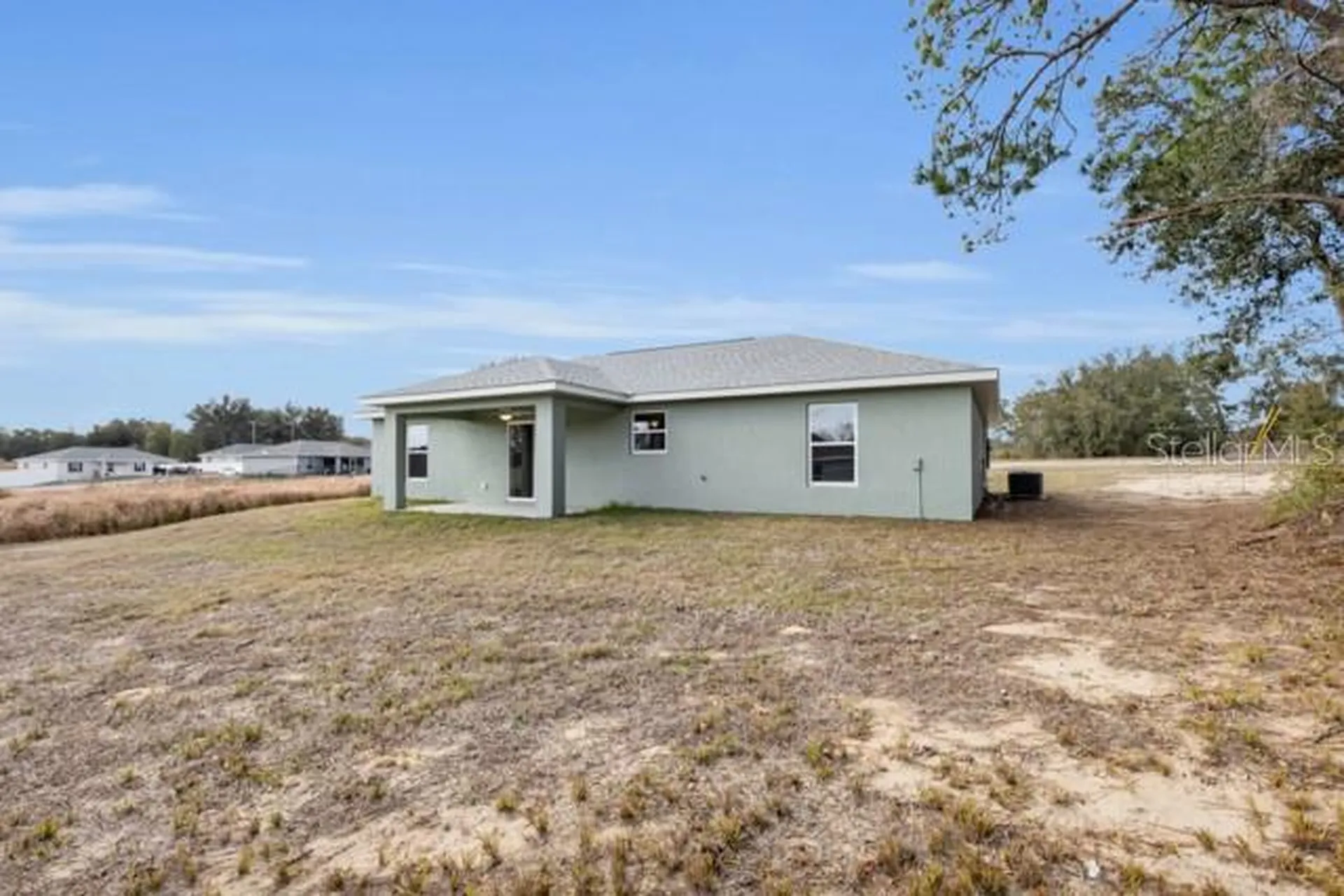 25 Locust Loop Lane Ocala FL 34472