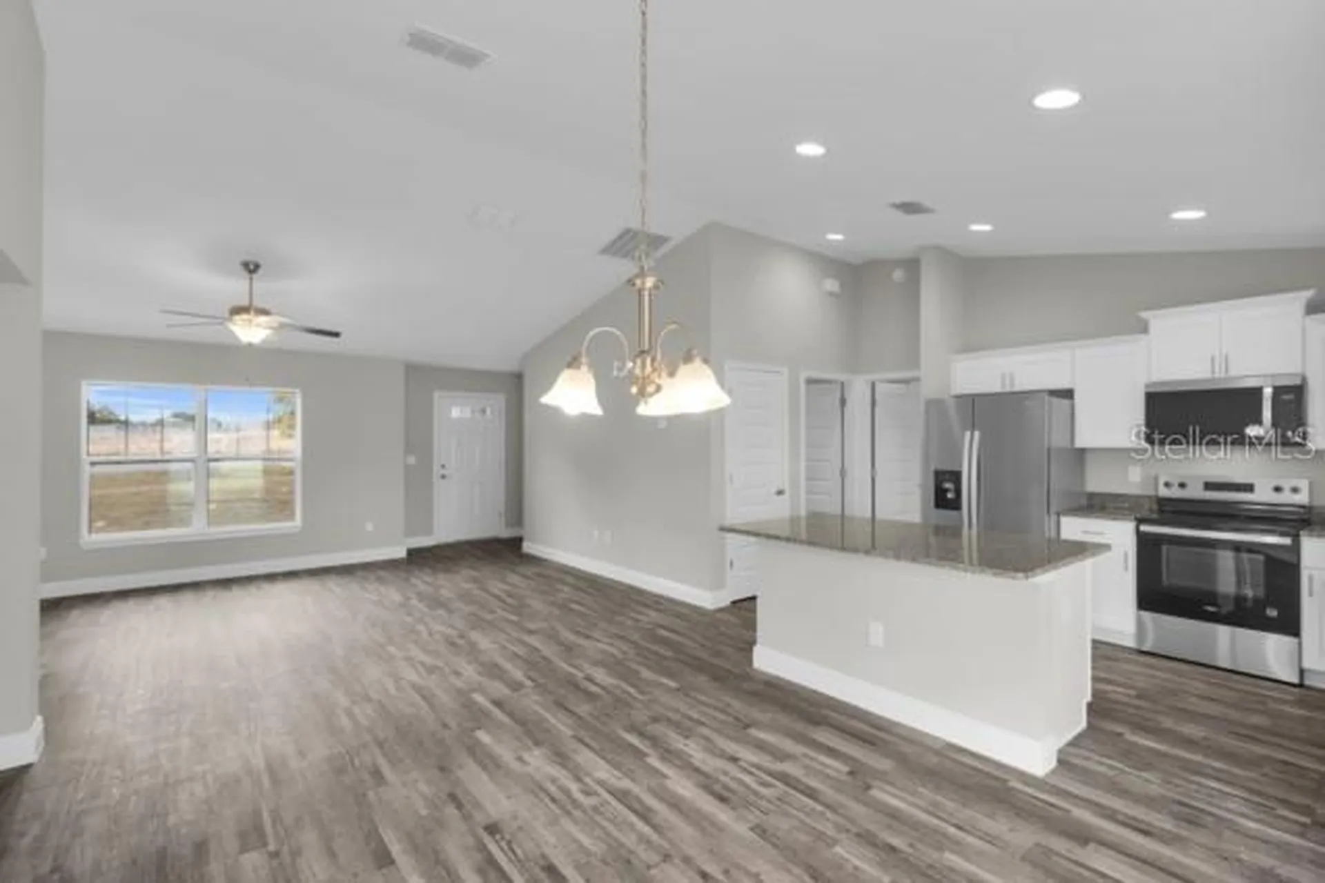 25 Locust Loop Lane Ocala FL 34472