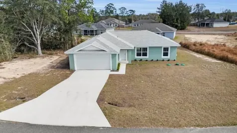 25 Locust Loop Lane Ocala FL 34472