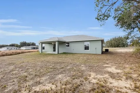 25 Locust Loop Lane Ocala FL 34472