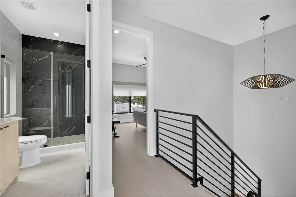 423 W Amelia Avenue Tampa FL 33602