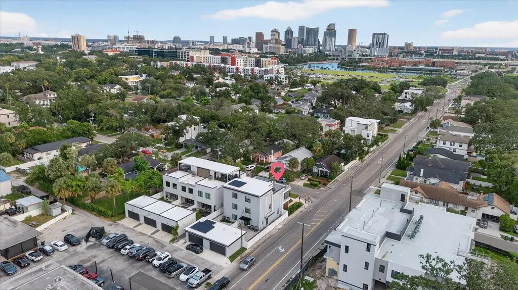 423 W Amelia Avenue Tampa FL 33602