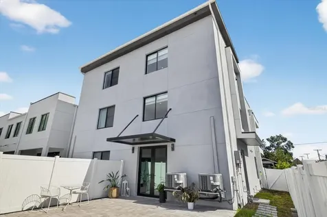 423 W Amelia Avenue Tampa FL 33602