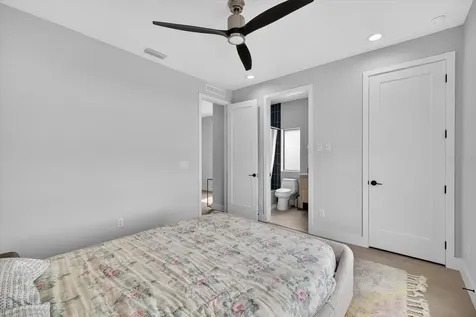 423 W Amelia Avenue Tampa FL 33602