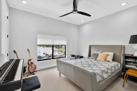 423 W Amelia Avenue Tampa FL 33602