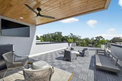 423 W Amelia Avenue Tampa FL 33602