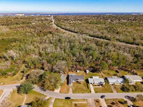 615 Hillcrest Avenue Titusville FL 32796