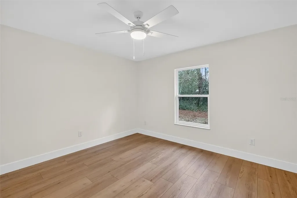 1511 County Road 243a Wildwood FL 34785