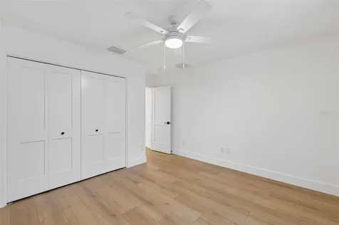 1511 County Road 243a Wildwood FL 34785