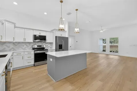 1511 County Road 243a Wildwood FL 34785