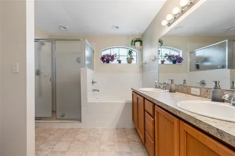 1131 Highland Meadows Street Davenport FL 33837