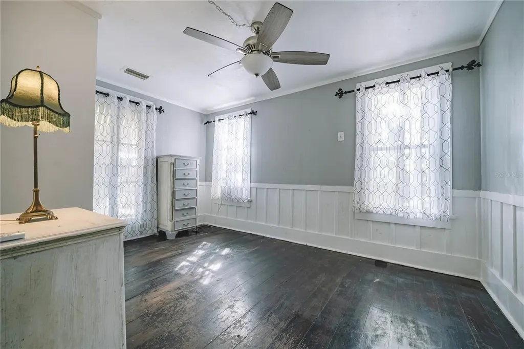 510 E Key Avenue Eustis FL 32726