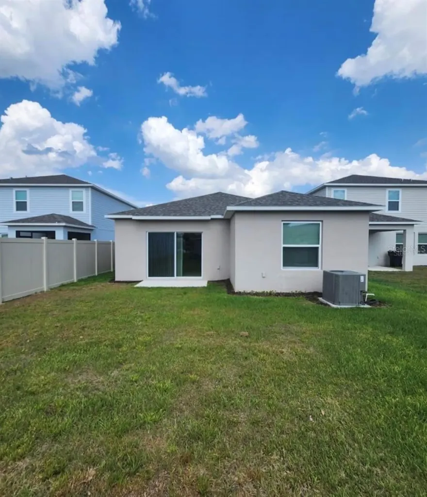 208 Acorn Road Haines City FL 33844
