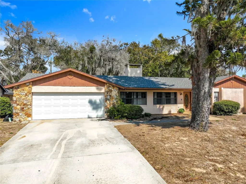 1029 Michelle Court Tavares FL 32778