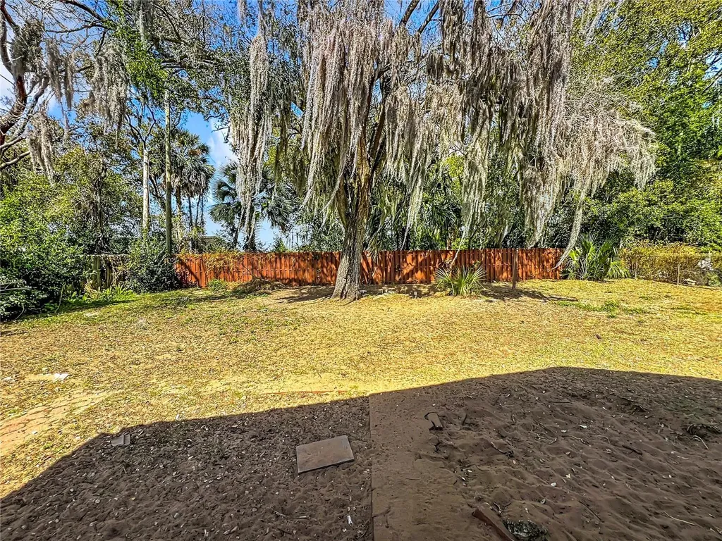 1029 Michelle Court Tavares FL 32778