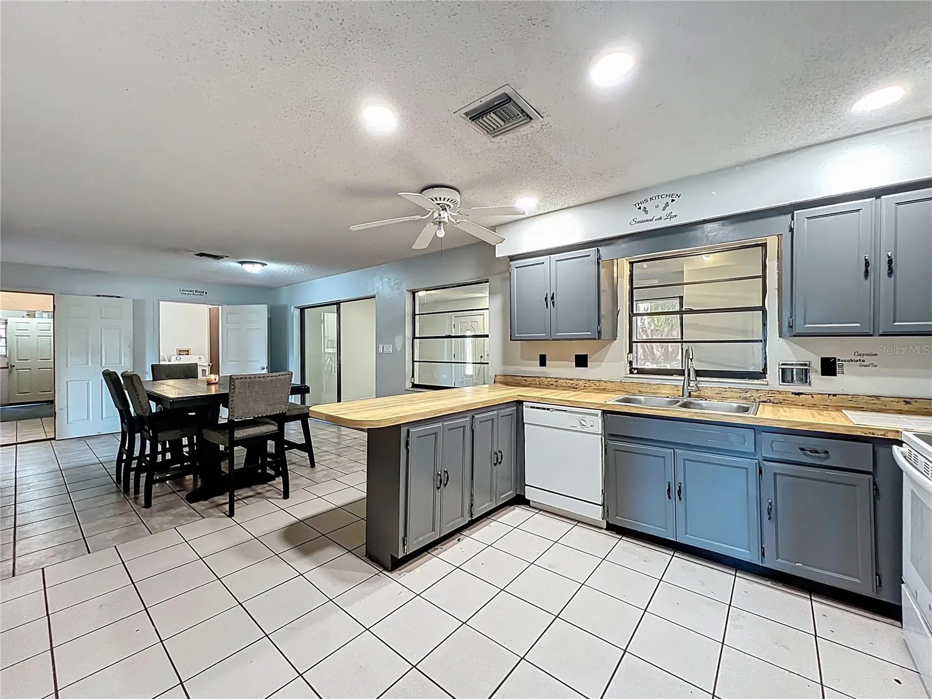 1029 Michelle Court Tavares FL 32778
