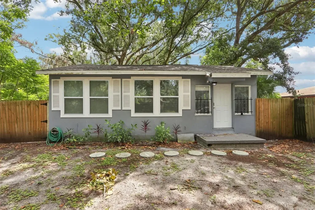 1623 NE 16th Way Gainesville FL 32609