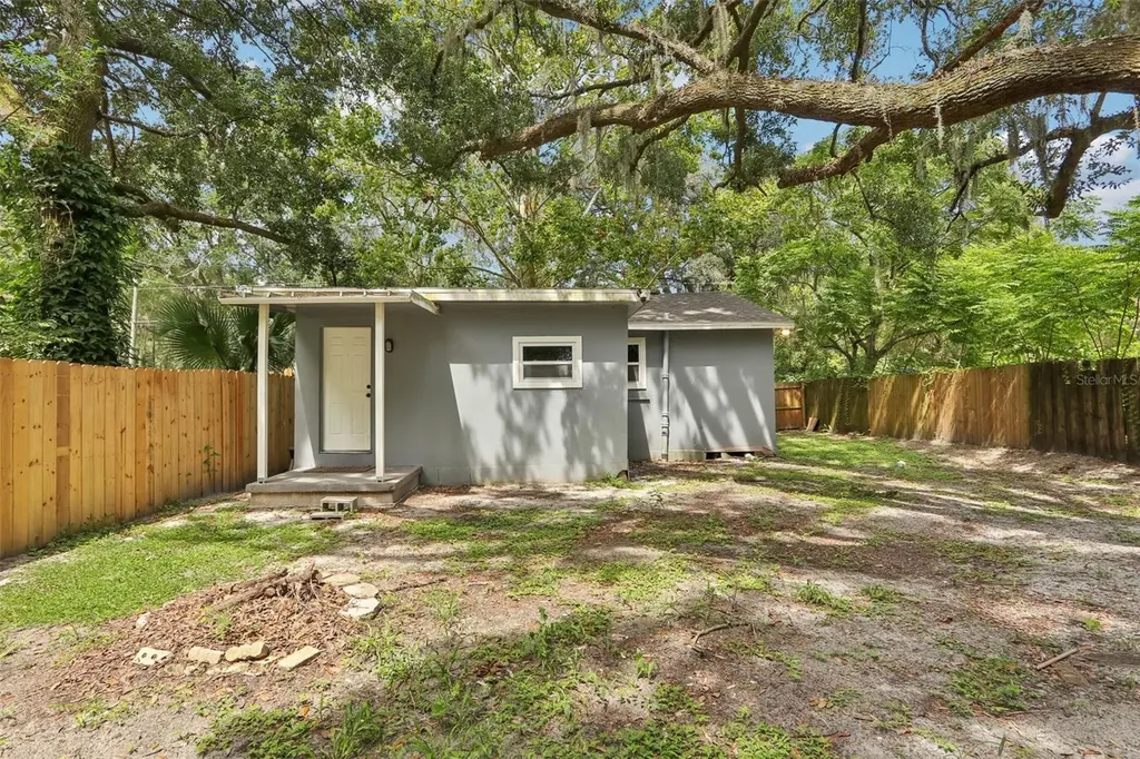 1623 NE 16th Way Gainesville FL 32609