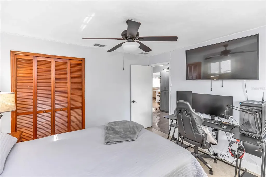 1390 San Carlos Avenue Deltona FL 32738