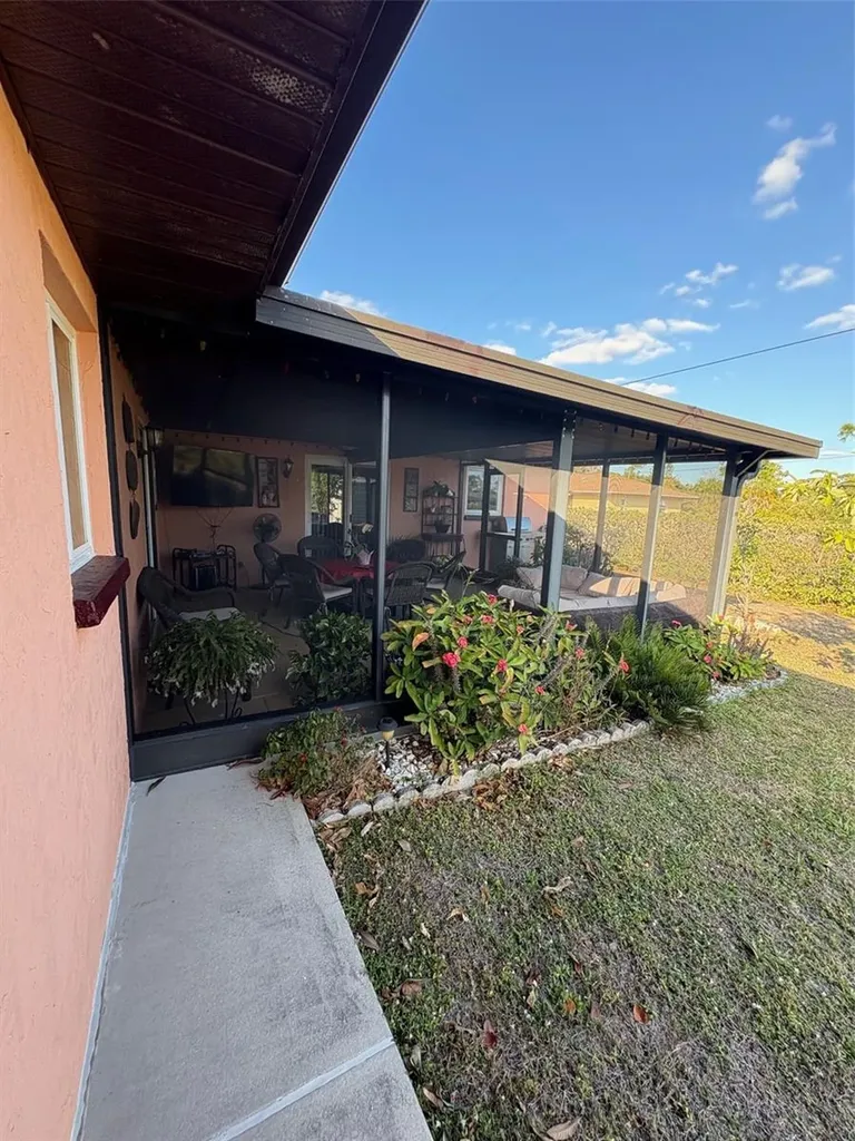 321 Venetia Avenue North Port FL 34287