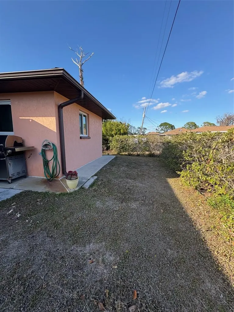321 Venetia Avenue North Port FL 34287