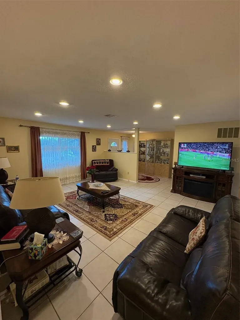 321 Venetia Avenue North Port FL 34287