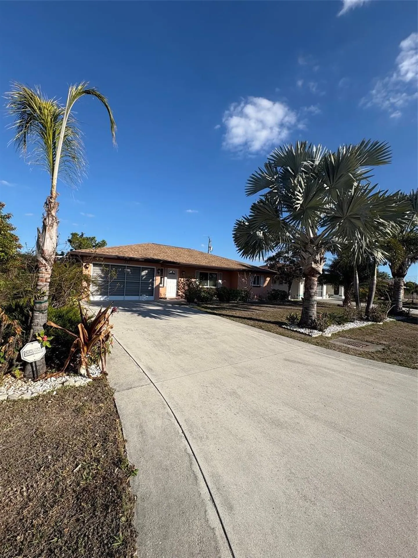 321 Venetia Avenue North Port FL 34287