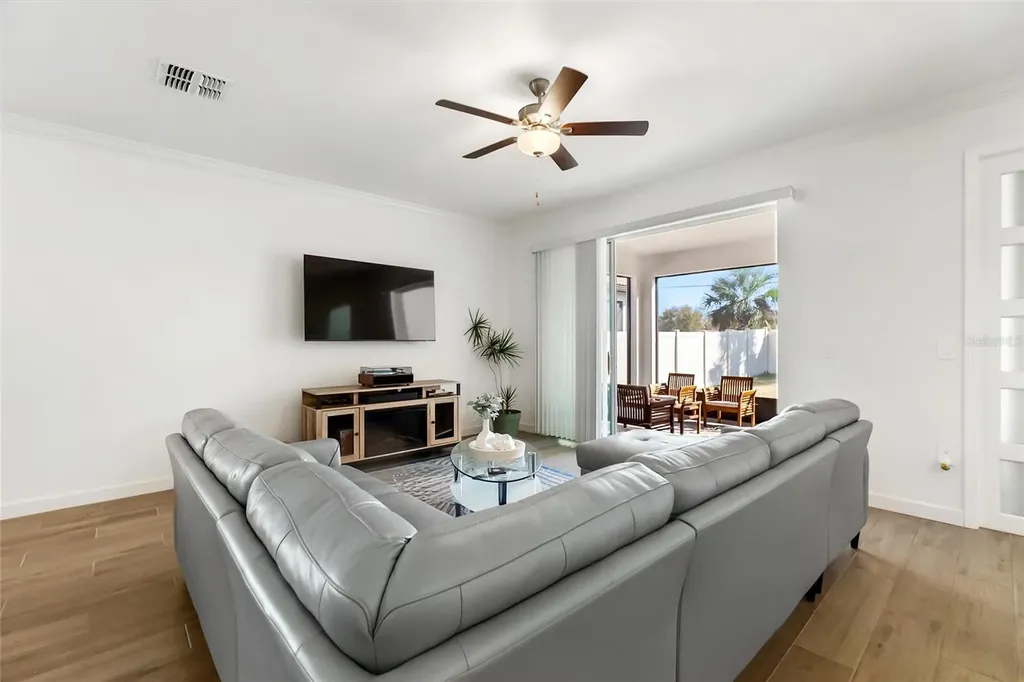 17414 Holly Well Avenue Wimauma FL 33598
