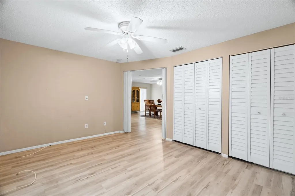 116 Dogwood Circle Seminole FL 33777