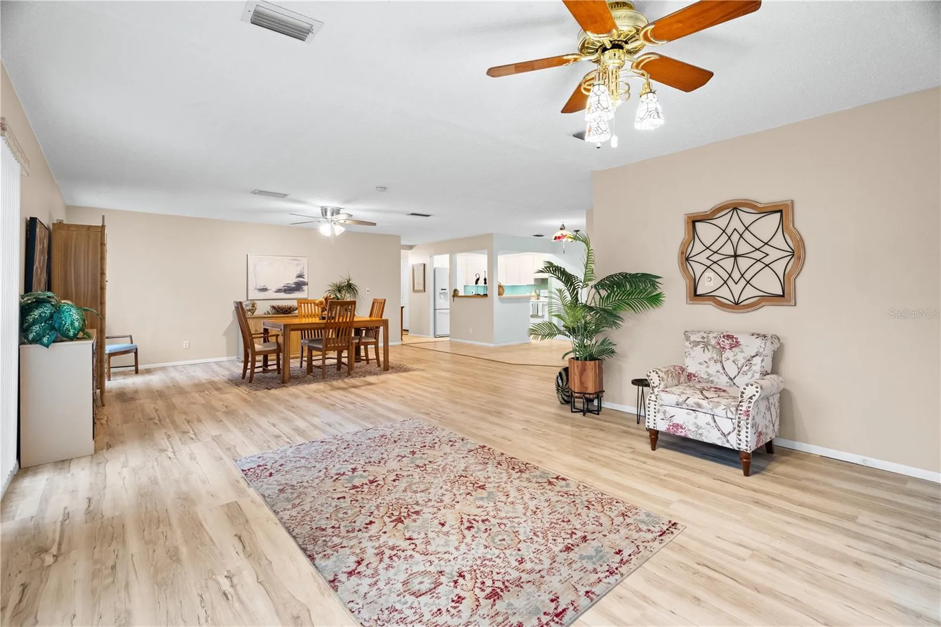 116 Dogwood Circle Seminole FL 33777