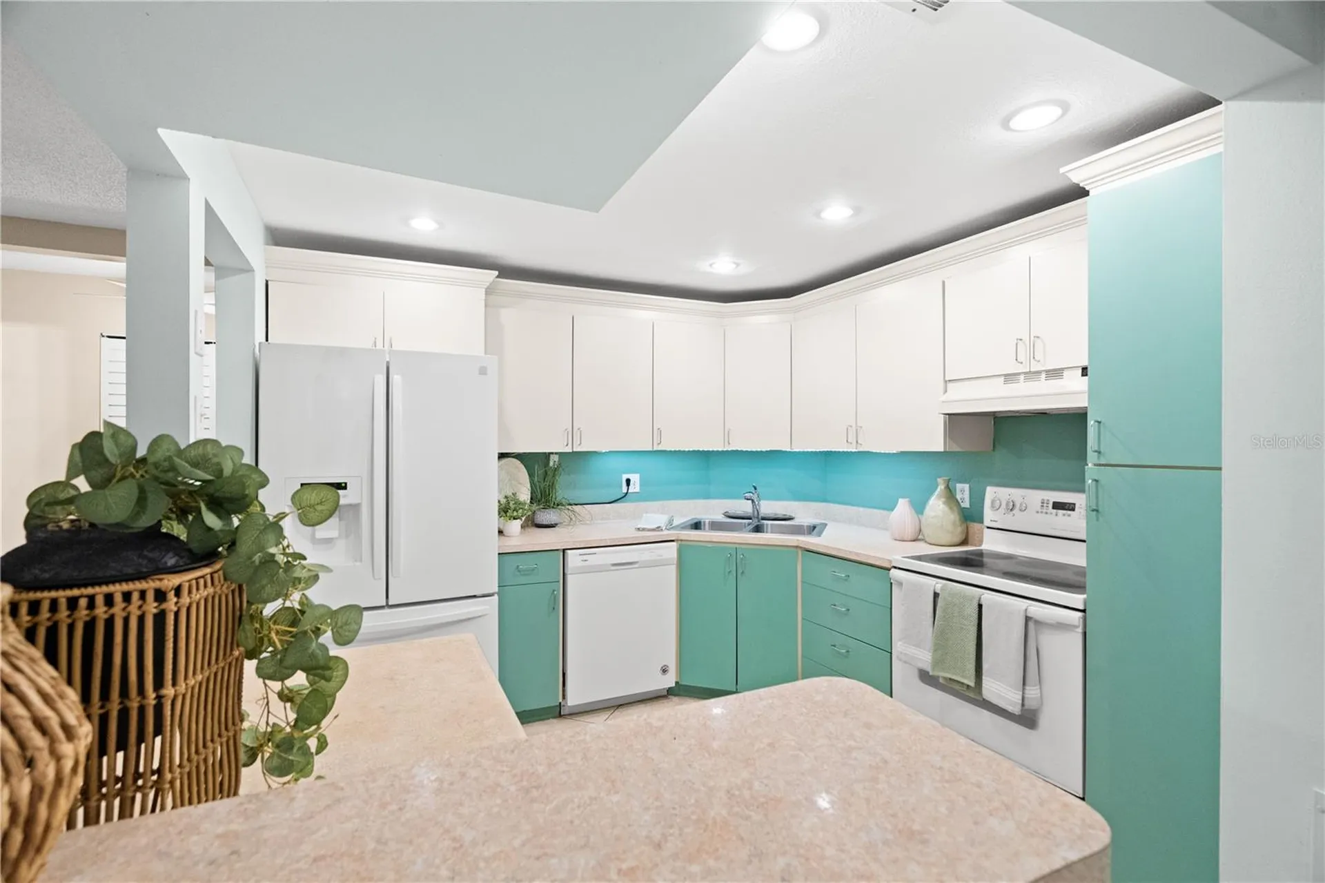 116 Dogwood Circle Seminole FL 33777