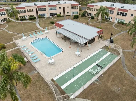 116 Dogwood Circle Seminole FL 33777